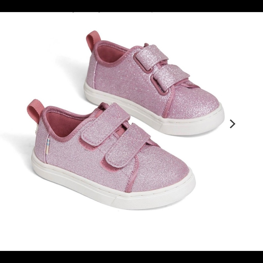 Pink sparkly little girl Toms